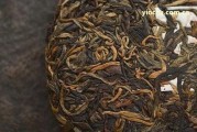 普洱碎銀子和茶餅?zāi)膫€(gè)好喝一點(diǎn)？比較普洱茶碎銀子和餅茶，哪種好？