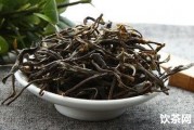 普洱茶馬古鎮(zhèn)簡(jiǎn)介英語及歷，美食和好玩的