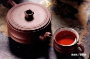 普洱茶帕沙茶特點(diǎn)介紹：口感特別，沉穩(wěn)醇厚，帶有陳香和果香，茶紅濃油亮，回甜爽。