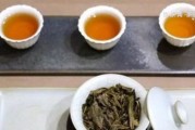 下關(guān)茶廠中茶牌普洱茶2003