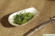 適當喝茶可以預(yù)防骨質(zhì)疏松