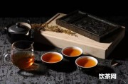 喝烏龍茶時(shí)配備的茶點(diǎn)