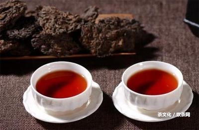 大益茶老茶頭磚250克多少錢，熟悉大益老茶磚1901、1801開和老茶頭1401的用料