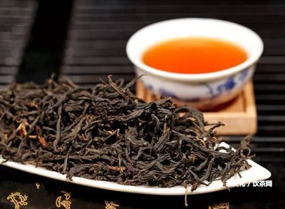 東方樹葉青柑普洱茶復(fù)合茶飲料500ml好喝嗎？價(jià)格是多少？