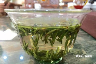 天宮品龍珠普洱茶：發(fā)現(xiàn)全球的普洱茶，品嘗來(lái)自云南的特別風(fēng)味，享受它的健益處和豐富文化背景。