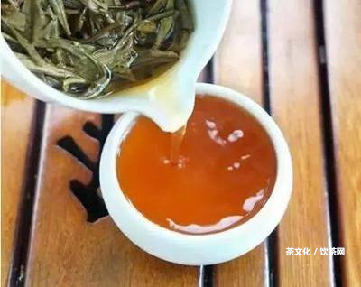 熟普洱茶聞起來(lái)有什么味？正常嗎？