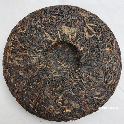 90年代普洱茶磚一塊值多少錢？老茶磚價格查詢！