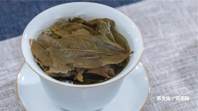 布朗山普洱茶有哪些名山寨，介紹口感特點和價格，還有古樹茶