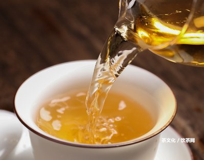 布朗大樹(shù)茶生茶的介紹及特點(diǎn)、價(jià)格和口感