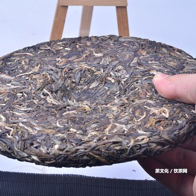 普洱茶有茶葉桿是好茶嗎？為什么有些普洱茶帶茶葉桿？