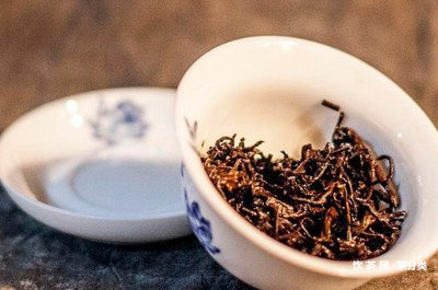 果敢古樹(shù)茶熟普口感特點(diǎn)及價(jià)格，生普還是熟普？好不好喝？一斤多少錢(qián)？