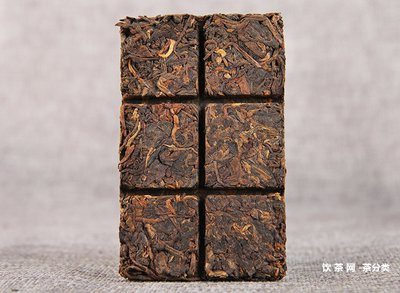 普洱茶發(fā)霉還是陳味