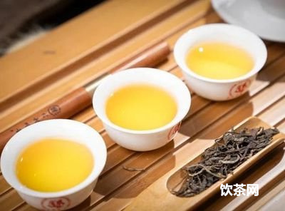 龍柱 大益普洱茶